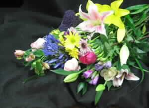 If you are out of town or in town the perfect gift. Send your love all year round. From $39.95, $49.95, or $59.95 per month. These flowers are mainly sustainable, Sierra Eco. Receive your last month free when you order (pay for 11 months only!) 12 months of flowers.